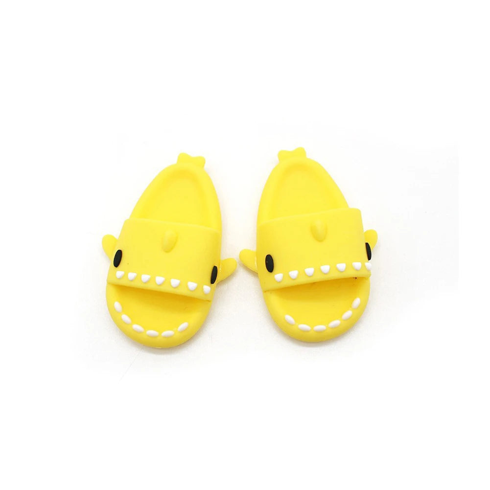 (Shoes Only)17cm Labubu Accessories Shoes Dolls Can Wear Shark Slippers Fun and Stylish Casual Shoes for Playtime